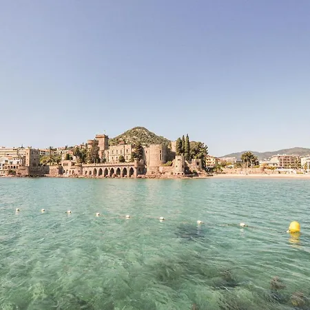 Apartment Stunning In Mandelieu-la-Napoule